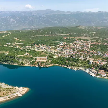 D&v In Διαμέρισμα Maslenica